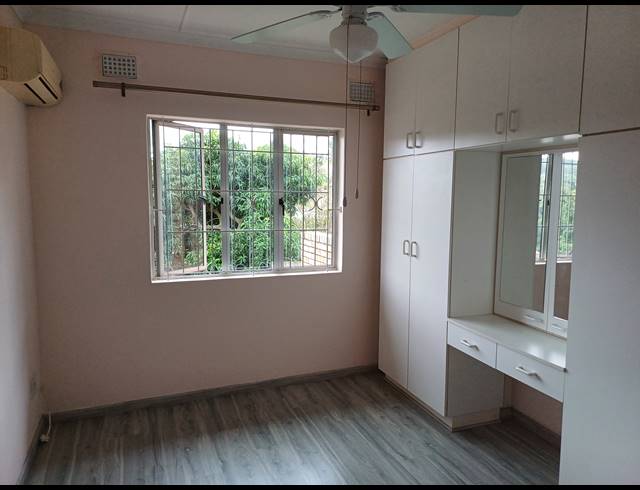 3 BEDROOM SIMPLEX FOR SALE IN HILLARY